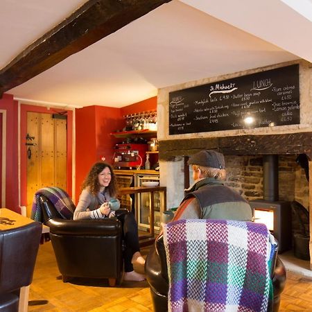 St.Michaels Bistro Bed and Breakfast Painswick Exteriör bild